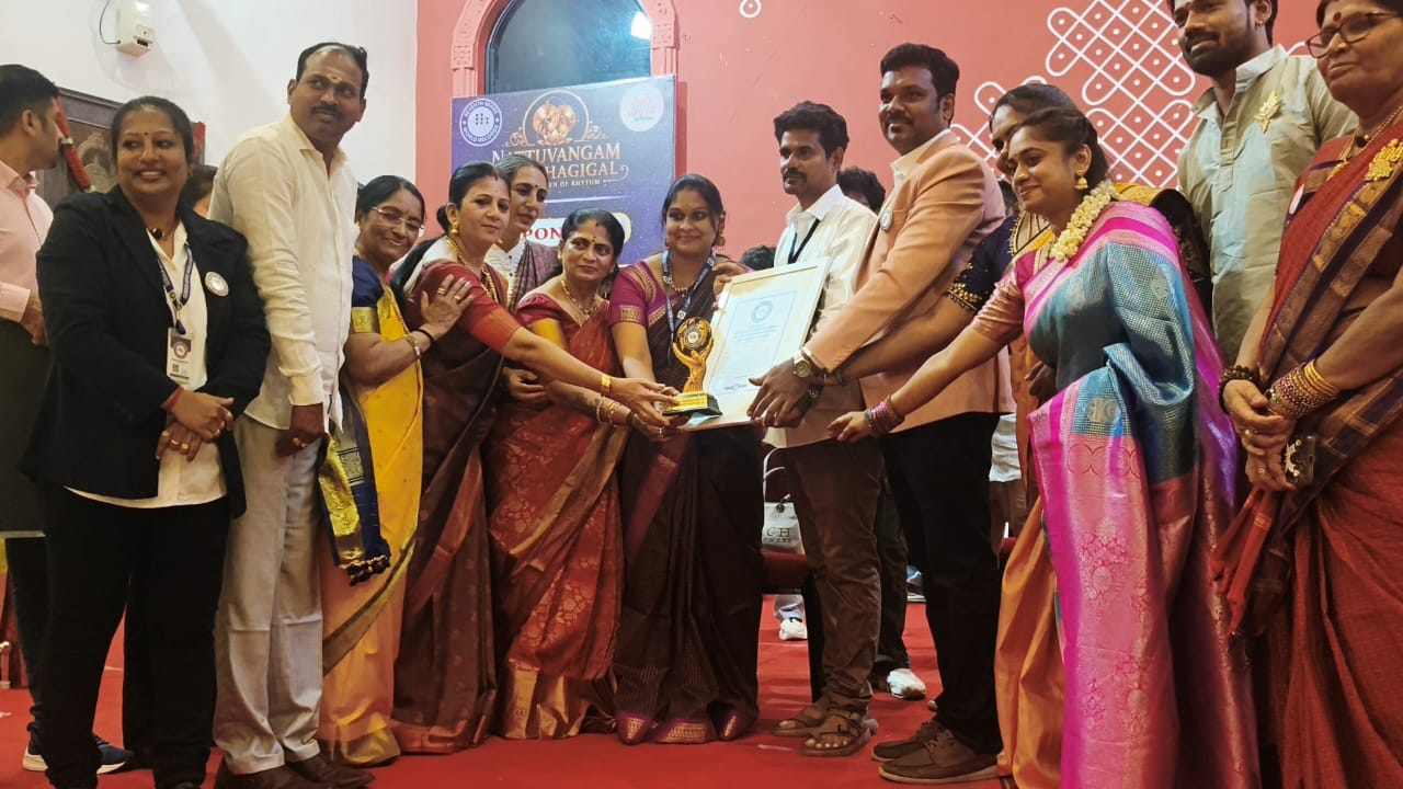 NATTUVANGAM NARTHAGIGAL “LARGEST MASS SYNCHRONIZED NATTUVANGAM RECITAL WITH BHARATANATYAM PERFORMANCE”